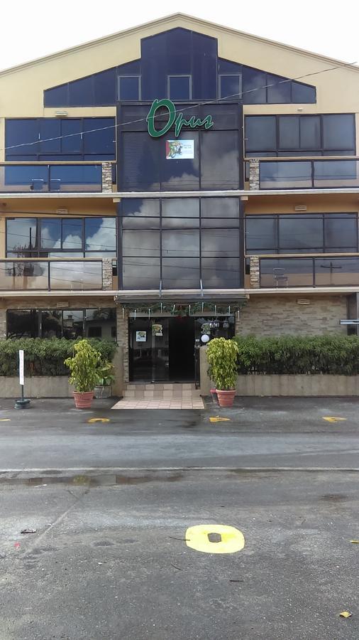 Brandsville Suites Τζώρτζταουν Εξωτερικό φωτογραφία